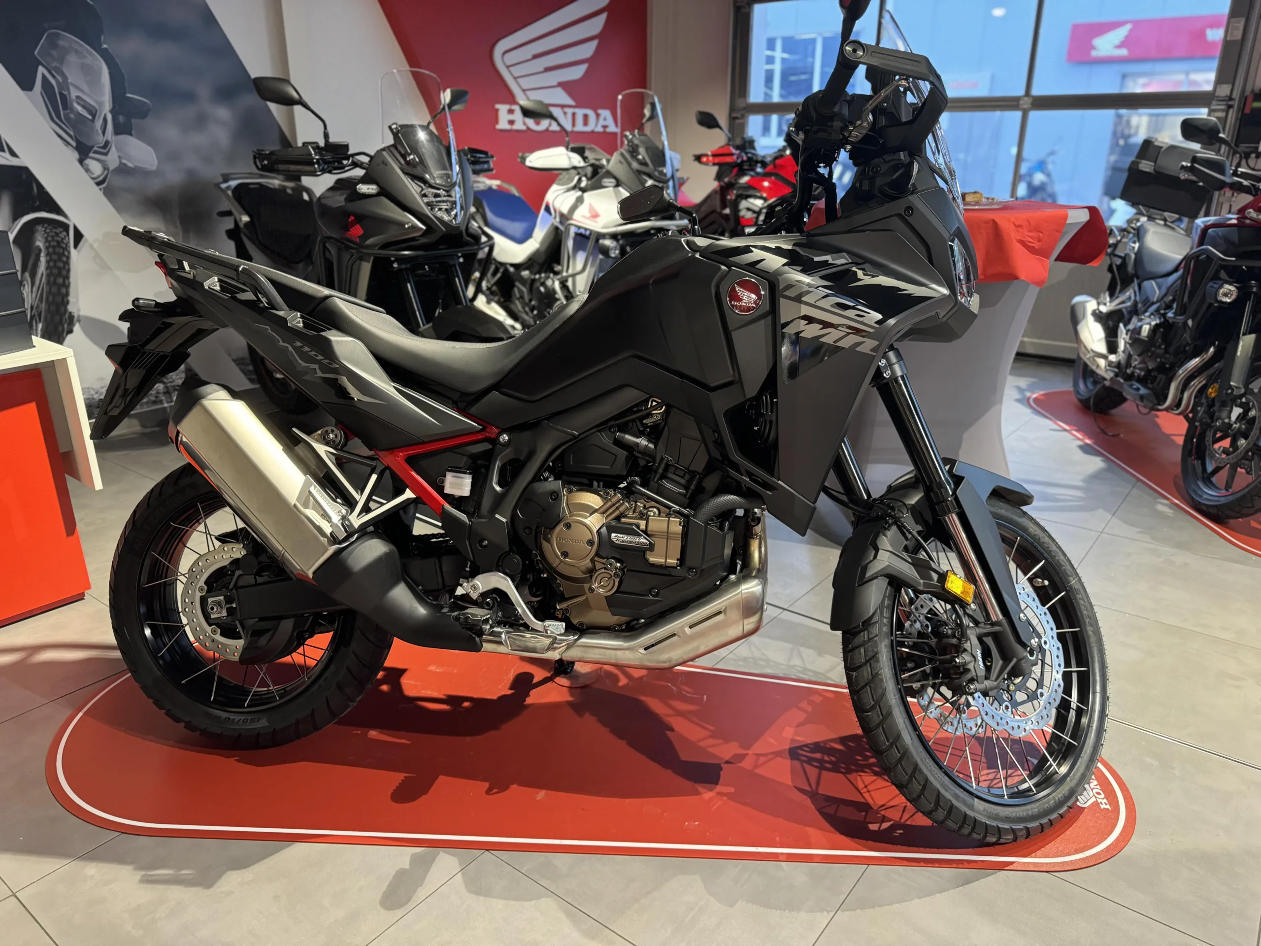 Honda CRF1100L Africa Twin DCT (2024)